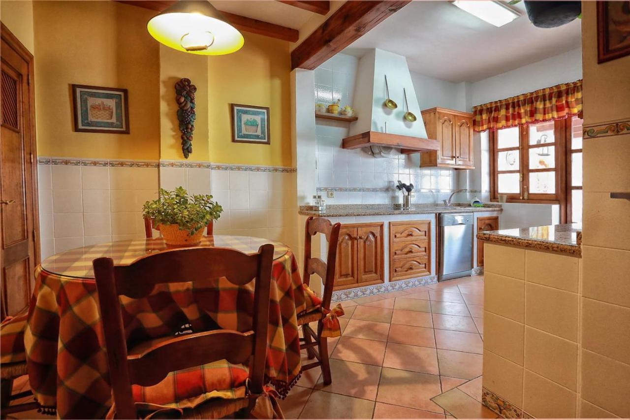 La Casa Del Paseo Ferienhaus Baños de la Encina